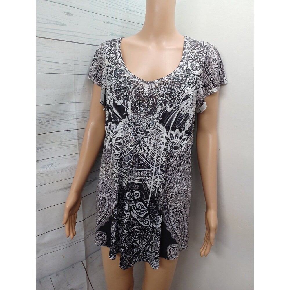 World Unity Womens Sz L Short Sleeves Boho Lace Asymmetric Hem Studs